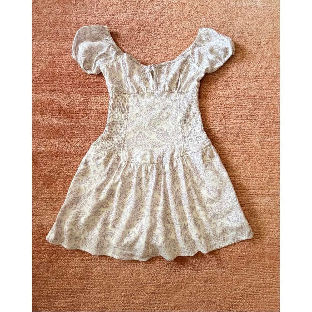 Paisley Romper Puff Sleeve Smocked Waist Lilac Ivory Pull On M